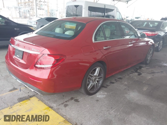 2019 Mercedes-Benz E 300 z VIN WDDZF4KB3KA489637, wystawiony jako IAAI lot #42053019 z przebiegiem 106 779 mil mil oraz . Historia ofert i sprzedaży dostępna na DreamBid. Obrazek 4.