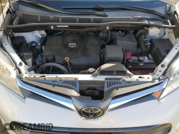 2020 Toyota Sienna XLE Auto Access Seat with VIN 5TDYZ3DC9LS053621, listed as a Copart auction lot 52774245 with 98,942 mi miles and Salvage Title. Bid and sale history available at carsss.com. Image 12.