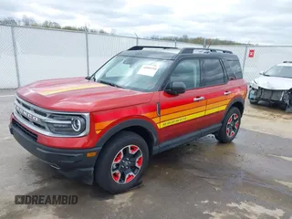 2024 Ford Bronco z VIN 3FMCR9K69RRF45079, wystawiony jako IAAI lot #42009210 z przebiegiem 3 267 mil mil oraz . Historia ofert i sprzedaży dostępna na DreamBid. Obrazek 17.