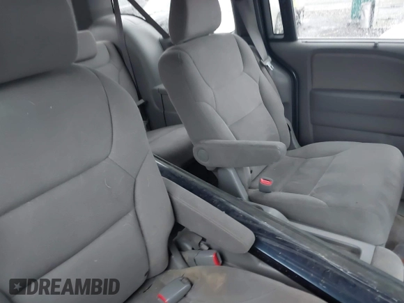 2010 Honda Odyssey EX with VIN 5FNRL3H41AB061674, listed as a IAAI auction lot 41954700 with 115,722 mi miles. Bid and sale history available at carsss.com. Image 8.