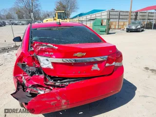 2016 Chevrolet Cruze Limited LT with VIN 1G1PE5SB0G7224942, listed as a IAAI auction lot 41635960 with 104,384 mi miles. Bid and sale history available at carsss.com. Image 6.