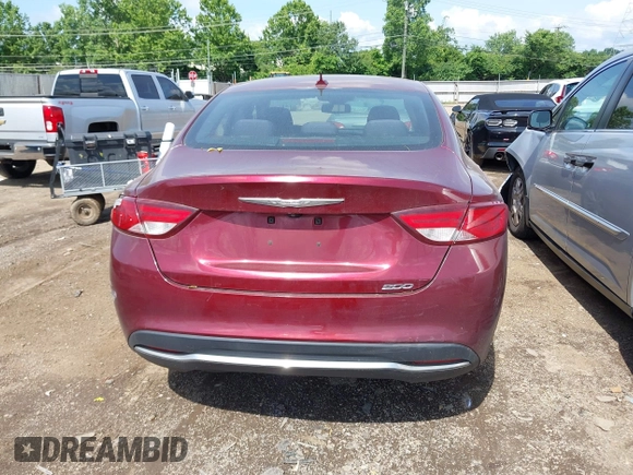 2015 Chrysler 200 Limited z VIN 1C3CCCAB0FN606047, wystawiony jako IAAI lot #42558032 z przebiegiem 185 529 mil mil oraz . Historia ofert i sprzedaży dostępna na DreamBid. Obrazek 16.