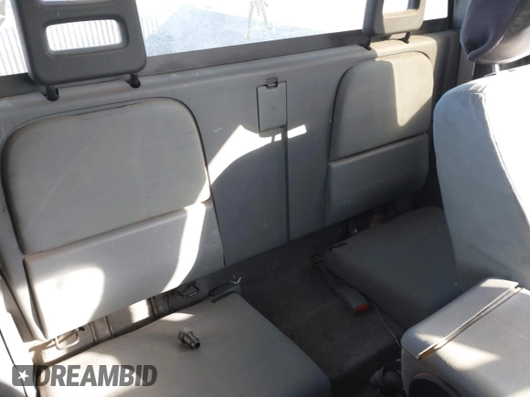 2005 Dodge Dakota SLT with VIN 1D7HE42KX5S251037, listed as a IAAI auction lot 41334761 with 202,865 mi miles and . Bid and sale history available at carsss.com. Image 8.