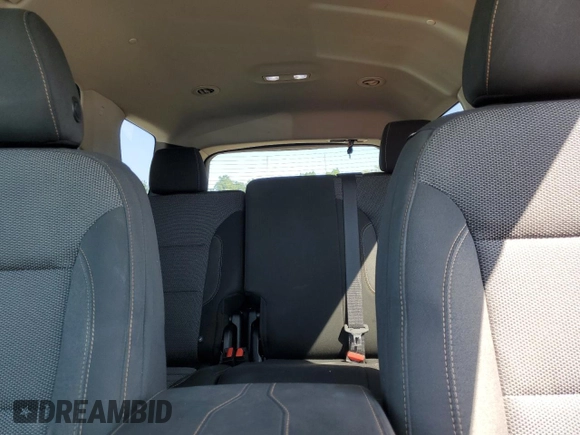 2019 Chevrolet Traverse LS with VIN 1GNEVFKW4KJ184780, listed as a Copart auction lot 68720194 with 95,565 mi miles and Salvage Title. Bid and sale history available at carsss.com. Image 10.