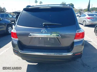 2013 Toyota Highlander Limited with VIN 5TDYK3EH5DS113166, listed as a IAAI auction lot 41791871 with 130,241 mi miles. Bid and sale history available at carsss.com. Image 16.