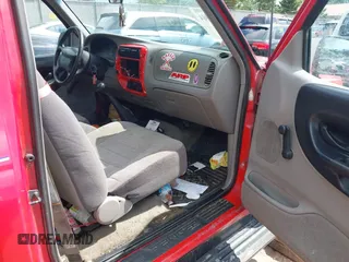 1996 Ford Ranger XL with VIN 1FTCR10AXTTA32264, listed as a IAAI auction lot 42557084 with 175,061 mi miles and . Bid and sale history available at DreamBid. Image 5.