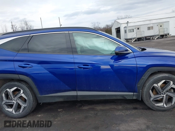 2022 Hyundai Tucson Limited with VIN 5NMJECAE3NH105480, listed as a IAAI auction lot 41684227 with 85,121 mi miles. Bid and sale history available at carsss.com. Image 13.