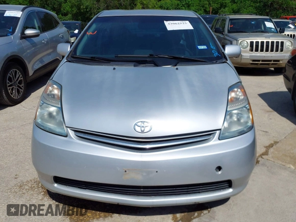 2007 Toyota Prius with VIN JTDKB20U477598709, listed as a IAAI auction lot 42062525 with Not Provided miles. Bid and sale history available at carsss.com. Image 6.