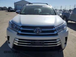 2017 Toyota Highlander Hybrid Limited with VIN 5TDDGRFH5HS027024, listed as a Copart auction lot 48002505 with 64,372 mi miles and Salvage title. Bid and sale history available at DreamBid. Image 5.