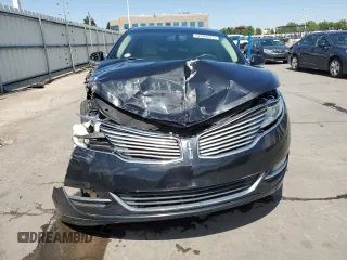 2013 Lincoln MKZ с VIN 3LN6L2JK5DR820847, выставлен на аукционе Copart как лот 62609825 с пробегом 130 936 миль миль и Списание • Salvage title. История ставок и продаж доступна на DreamBid. Изображение 5.