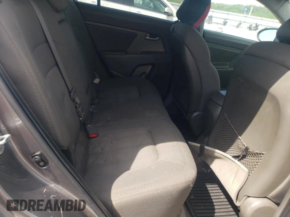 2011 Kia Sportage LX z VIN KNDPB3A2XB7062218, wystawiony jako Copart lot #54433555 z przebiegiem 132 819 mil mil oraz Szkoda całkowita • Salvage title. Historia ofert i sprzedaży dostępna na DreamBid. Obrazek 11.