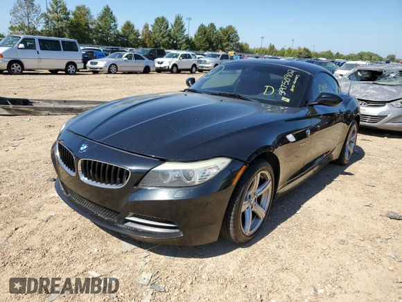 2009 BMW Z4 sDrive30i with VIN WBALM535X9E161734, listed as a Copart auction lot 69882644 with 128,815 mi miles and Non Repairable. Bid and sale history available at carsss.com. Image 2.