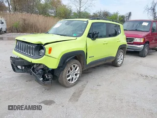 2017 Jeep Renegade Latitude with VIN ZACCJBBB1HPF11677, listed as a IAAI auction lot 42037975 with 58,527 mi miles. Bid and sale history available at carsss.com. Image 19.