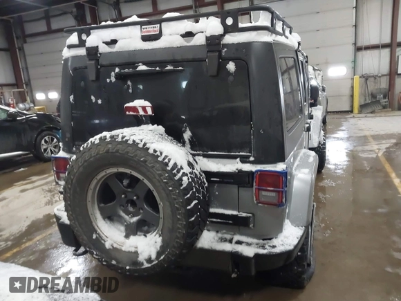 2013 Jeep Wrangler Unlimited Sport z VIN 1C4BJWDG3DL628784, wystawiony jako IAAI lot #41311183 z przebiegiem 125 118 mil mil oraz . Historia ofert i sprzedaży dostępna na DreamBid. Obrazek 16.