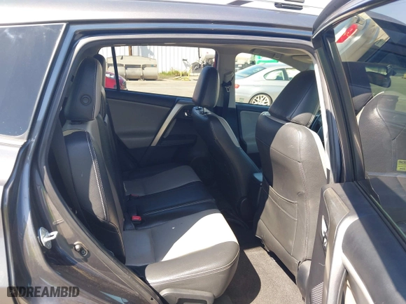 2015 Toyota RAV4 XLE with VIN JTMWFREV2FJ053898, listed as a IAAI auction lot 41997055 with 143,551 mi miles. Bid and sale history available at carsss.com. Image 8.