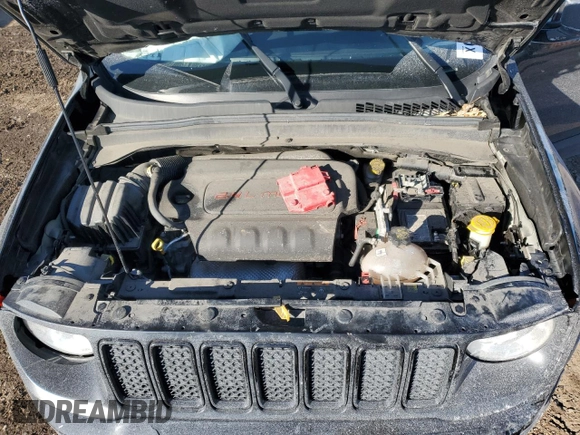 2020 Jeep Renegade North Edition with VIN ZACNJBAB0LPL57205, listed as a Copart auction lot 43840375 with 28,249 mi miles and Salvage title. Bid and sale history available at DreamBid. Image 13.