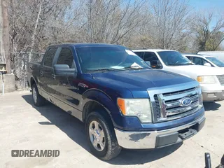 2010 Ford F-150 XL with VIN 1FTEW1C80AFB85483, listed as a IAAI auction lot 41781632 with 171,927 mi miles. Bid and sale history available at carsss.com. Image 1.