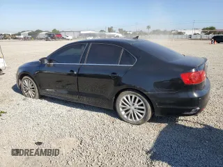 2012 Volkswagen Jetta SEL с VIN 3VWLP7AJ6CM304716, выставлен на аукционе Copart как лот 52634745 с пробегом 195 088 миль миль и Чистый • Clean title. История ставок и продаж доступна на DreamBid. Изображение 2.