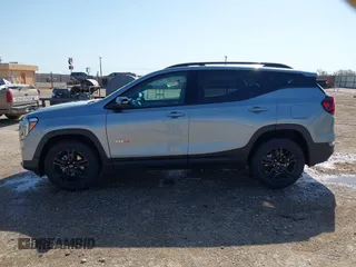2024 GMC Terrain AT4 with VIN 3GKALYEG9RL385482, listed as a IAAI auction lot 42017273 with 5,841 mi miles and . Bid and sale history available at DreamBid. Image 14.