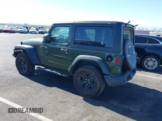 2021 Jeep Wrangler Sport S with VIN 1C4GJXAG3MW737454, listed as a IAAI auction lot 40392262 with 29,330 mi miles and . Bid and sale history available at DreamBid. Image 3.