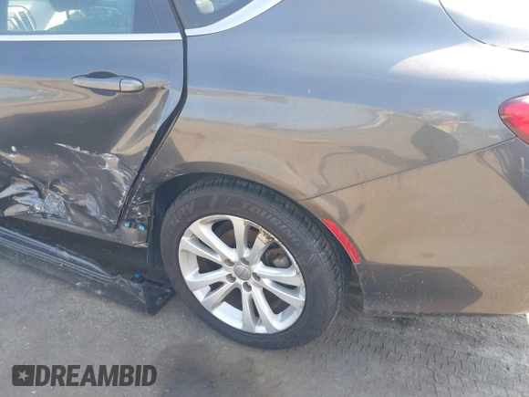 2015 Chrysler 200 Limited with VIN 1C3CCCAB8FN505273, listed as a IAAI auction lot 42589065 with 114,223 mi miles and . Bid and sale history available at DreamBid. Image 6.