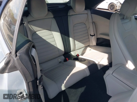 2018 Mercedes-Benz C 300 с VIN WDDWK4KB2JF610609, выставлен на аукционе IAAI как лот 41924781 с пробегом 79 438 миль миль и . История ставок и продаж доступна на DreamBid. Изображение 8.