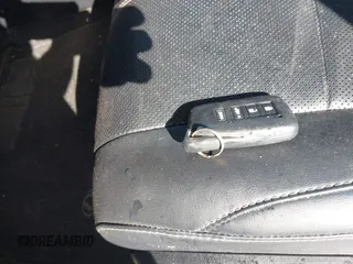 2019 Lexus RX 350L Premium z VIN JTJGZKCA9K2013385, wystawiony jako IAAI lot #42072200 z przebiegiem Nie podano mil oraz . Historia ofert i sprzedaży dostępna na DreamBid. Obrazek 11.