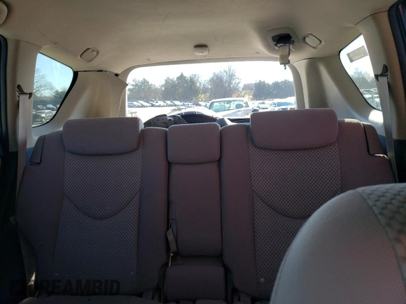 2006 Toyota RAV4 with VIN JTMZK33V266001201, listed as a Copart auction lot 42028355 with 183,976 mi miles and Clean Title. Bid and sale history available at carsss.com. Image 10.