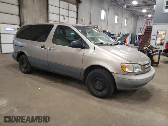 2000 Toyota Sienna CE with VIN 4T3GF19C1YU226507, listed as a Copart auction lot 49090765 with 116,019 mi miles and Clean Title. Bid and sale history available at carsss.com. Image 4.