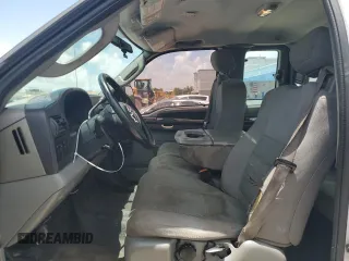 2006 Ford Super Duty F-250 XL with VIN 1FTSX21596EC19979, listed as a Copart auction lot 61600054 with 235,707 mi miles and Salvage Title. Bid and sale history available at carsss.com. Image 7.