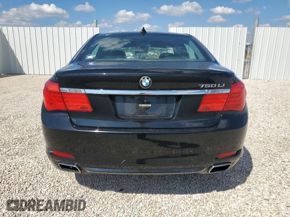 2009 BMW 7 Series 750Li z VIN WBAKB83559CY60221, wystawiony jako Copart lot #46941725 z przebiegiem 109 669 mil mil oraz Czysty tytuł • Clean title. Historia ofert i sprzedaży dostępna na DreamBid. Obrazek 6.