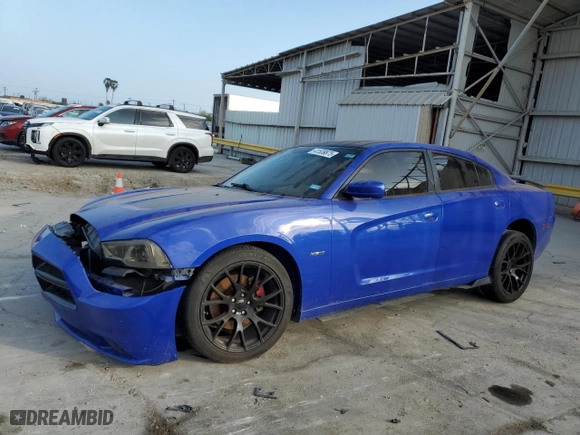 2013 Dodge Charger RT Plus with VIN 2C3CDXCT9DH684780, listed as a Copart auction lot 41539875 with 127,123 mi miles and Clean Title. Bid and sale history available at carsss.com. Image 1.