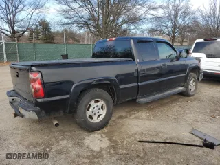 2004 Chevrolet Silverado 1500 LS with VIN 2GCEK19T141116224, listed as a Copart auction lot 45760695 with 207,485 mi miles and Salvage Title. Bid and sale history available at carsss.com. Image 3.