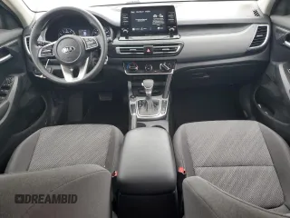 2021 Kia Seltos LX with VIN KNDEPCAA4M7118303, listed as a Copart auction lot 58011615 with 45,750 mi miles and Salvage title. Bid and sale history available at DreamBid. Image 8.