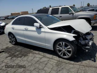 2016 Mercedes-Benz C 300 с VIN 55SWF4JB0GU163791, выставлен на аукционе Copart как лот 61433475 с пробегом 98 069 миль миль и Чистый • Clean title. История ставок и продаж доступна на DreamBid. Изображение 4.