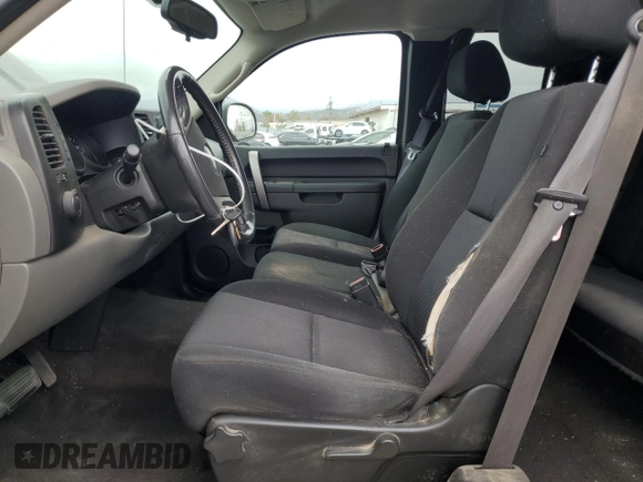 2010 Chevrolet Silverado 1500 LS with VIN 1GCSCREA3AZ120409, listed as a Copart auction lot 52483405 with 121,074 mi miles and Salvage Title. Bid and sale history available at carsss.com. Image 7.
