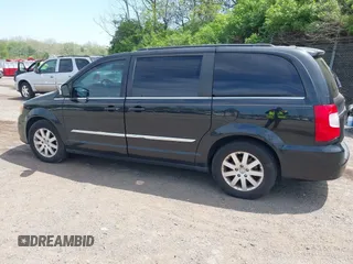 2011 Chrysler Town & Country Touring L with VIN 2A4RR8DGXBR614723, listed as a IAAI auction lot 42156531 with 116,759 mi miles and . Bid and sale history available at DreamBid. Image 3.