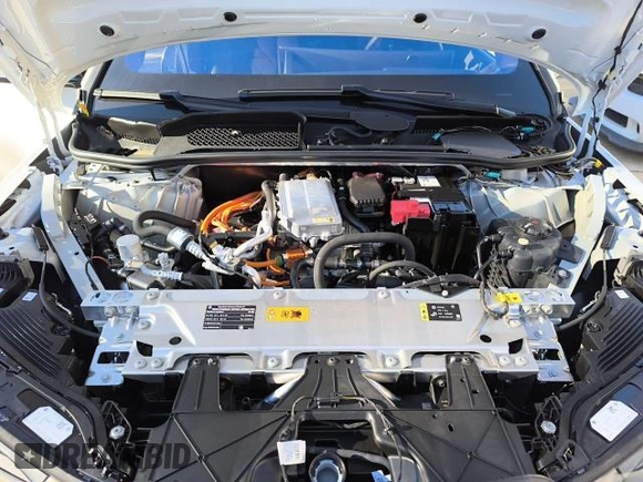 2025 BMW iX xDrive50 z VIN WB523CF00SCS98944, wystawiony jako Copart lot #79060344 z przebiegiem 8 mil mil oraz Szkoda całkowita • Salvage title. Historia ofert i sprzedaży dostępna na DreamBid. Obrazek 12.