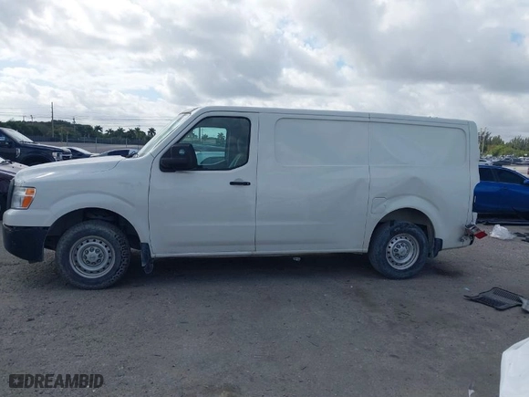 2016 Nissan NV S with VIN 1N6BF0KMXGN802928, listed as a IAAI auction lot 41567807 with NaN miles. Bid and sale history available at carsss.com. Image 14.