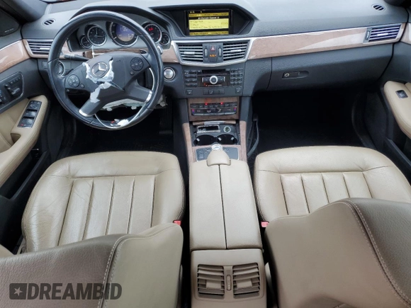 2011 Mercedes-Benz E 350 Luxury with VIN WDDHH8HBXBA487243, listed as a Copart auction lot 48309135 with 130,920 mi miles and Salvage Title. Bid and sale history available at DreamBid. Image 8.