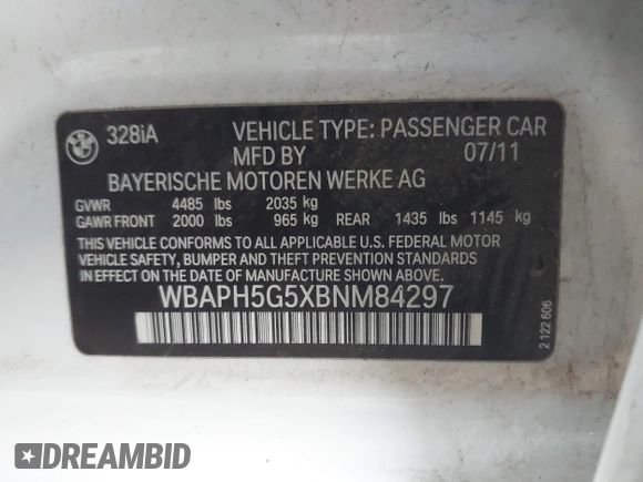 2011 BMW 3 Series 328i with VIN WBAPH5G5XBNM84297, listed as a IAAI auction lot 41535762 with 159,999 mi miles. Bid and sale history available at carsss.com. Image 9.
