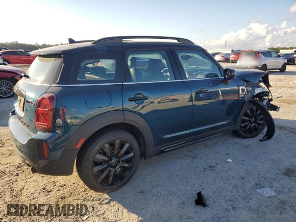 2022 MINI Countryman Cooper S with VIN WMZ53BR04N3N38492, listed as a Copart auction lot 85872264 with 33,186 mi miles and Salvage title. Bid and sale history available at DreamBid. Image 3.