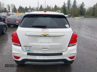 2021 Chevrolet Trax LT with VIN KL7CJPSB9MB331460, listed as a IAAI auction lot 42019002 with 91,135 mi miles. Bid and sale history available at carsss.com. Image 16.