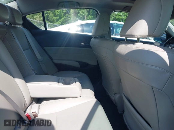 2018 Acura ILX with VIN 19UDE2F36JA009895, listed as a IAAI auction lot 42456933 with 150,153 mi miles and . Bid and sale history available at DreamBid. Image 8.