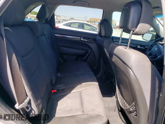 2011 Kia Sorento LX with VIN 5XYKT3A1XBG144869, listed as a Copart auction lot 52921865 with 186,896 mi miles and Salvage Title. Bid and sale history available at carsss.com. Image 11.
