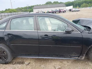 2011 Chevrolet Impala LT Fleet z VIN 2G1WG5EK6B1241106, wystawiony jako IAAI lot #42627256 z przebiegiem 205 145 mil mil oraz . Historia ofert i sprzedaży dostępna na DreamBid. Obrazek 14.