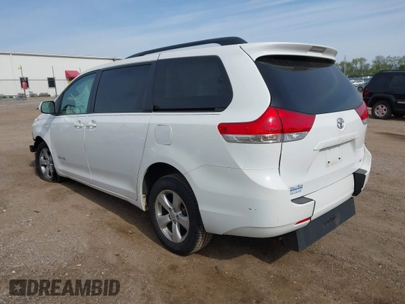 2014 Toyota Sienna LE AAS with VIN 5TDKK3DC0ES439163, listed as a IAAI auction lot 42155274 with Not provided miles and . Bid and sale history available at DreamBid. Image 3.