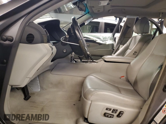 2012 Lexus LS 460 z VIN JTHCL5EF5C5012603, wystawiony jako Copart lot #79116934 z przebiegiem 112 763 mil mil oraz Szkoda całkowita • Salvage title. Historia ofert i sprzedaży dostępna na DreamBid. Obrazek 7.