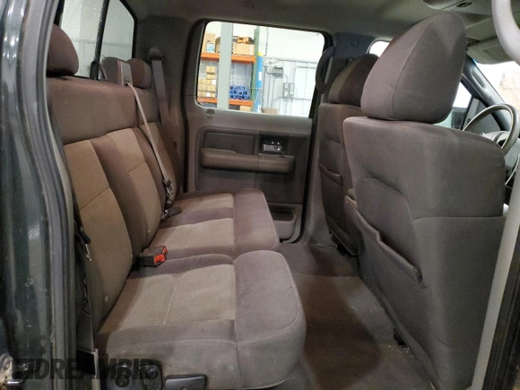 2004 Ford F-150 XLT с VIN 1FTRW14W74KB54743, выставлен на аукционе Copart как лот 48203725 с пробегом 180 516 миль миль и Списание • Salvage title. История ставок и продаж доступна на DreamBid. Изображение 10.