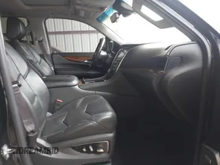 2017 Cadillac Escalade Luxury with VIN 1GYS4BKJ7HR201264, listed as a IAAI auction lot 41833359 with 187,107 mi miles. Bid and sale history available at carsss.com. Image 5.